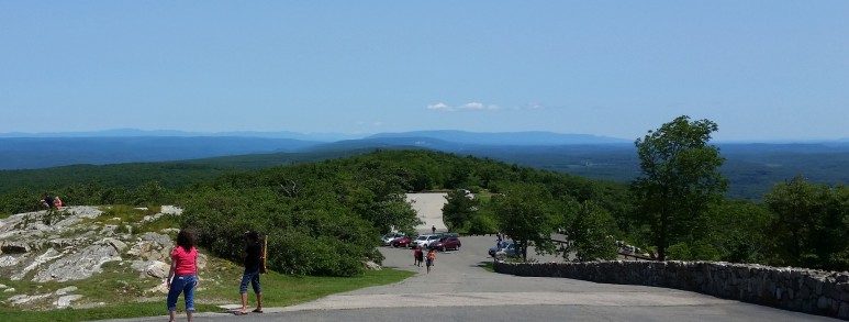 View from High Point State Park looking north to Minnewaska and Mohonk Preserve